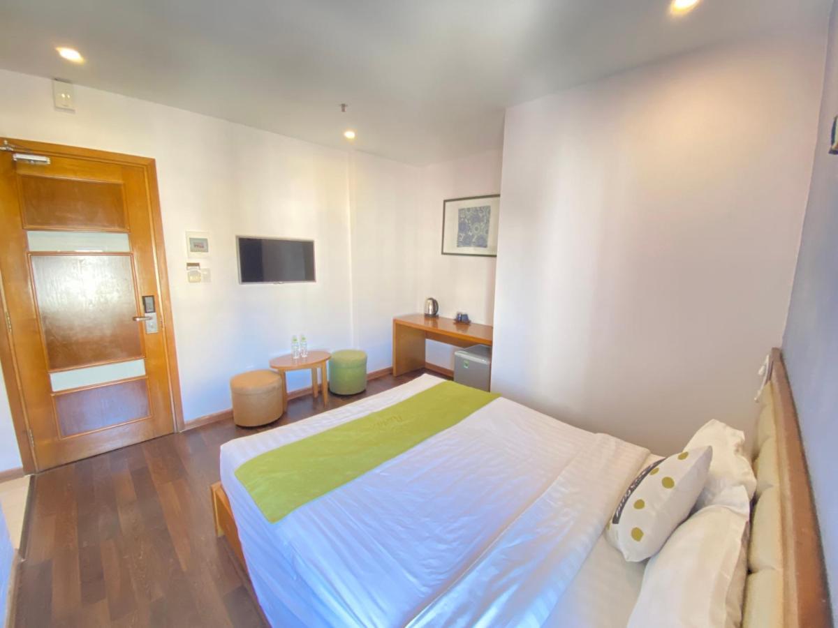 Hang Grand Danang Beach Экстерьер фото
