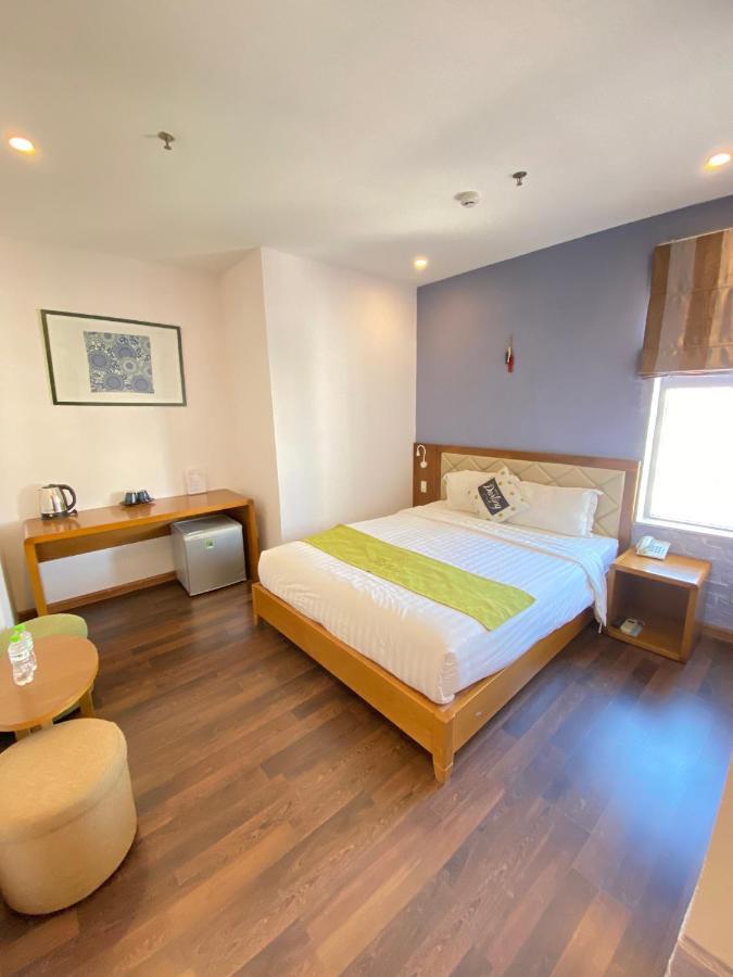 Hang Grand Danang Beach Экстерьер фото